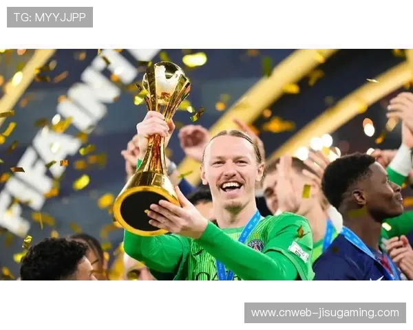 大巴黎主帅恩里克展望新赛季：希望继续为球迷带来快乐与胜利