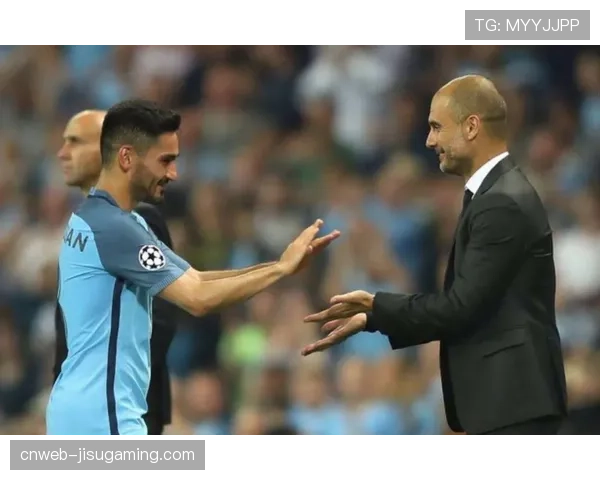 曼城飞赴慕尼黑备战，瓜迪奥拉赛前训练重点演练三后卫体系